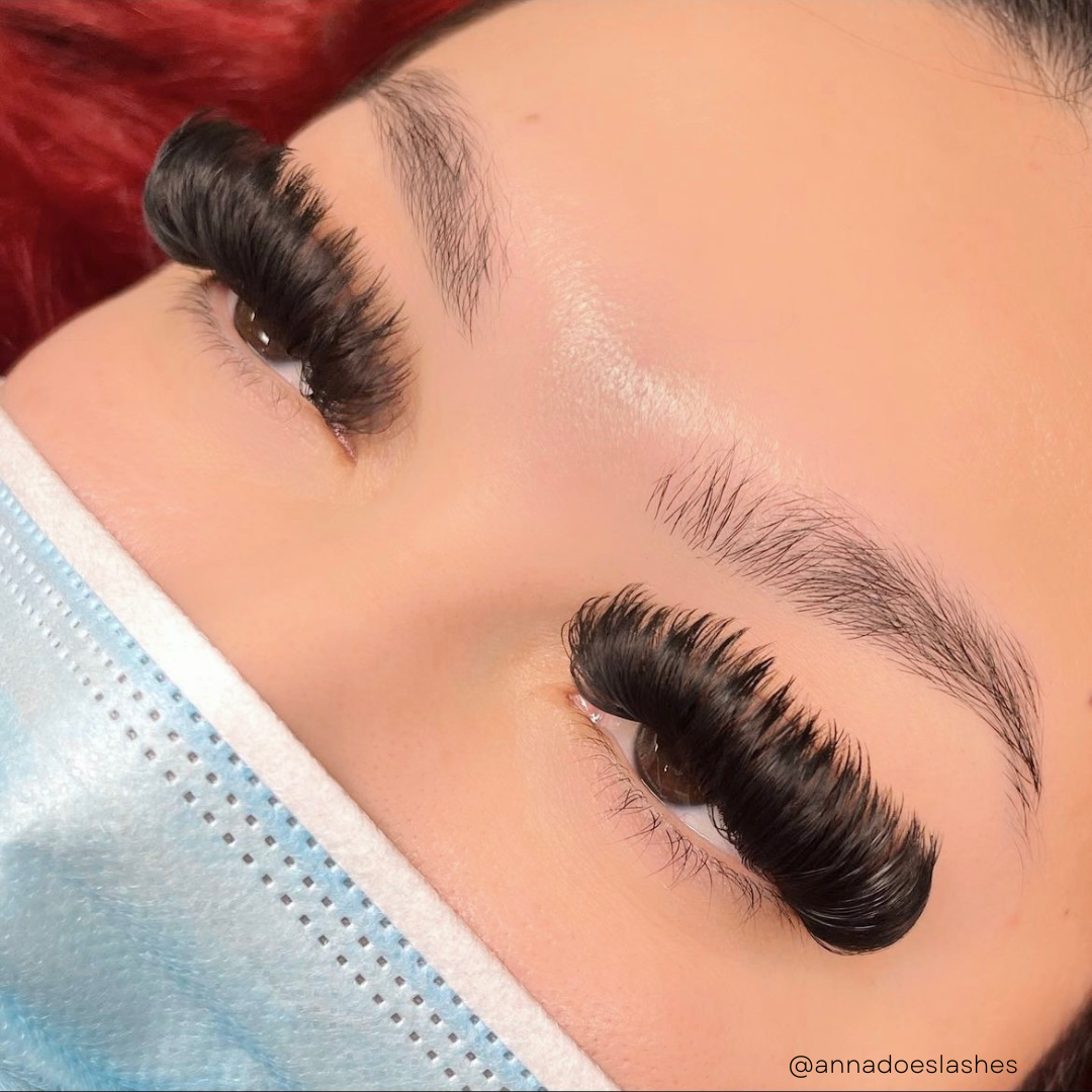 0.01 ROYAL MINK lash trays (lightest lashes) π